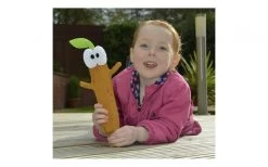 Hoi Duggee - Singing Sticky Stick Stick Pluche 24, -Stijlvolle Speelgoed Winkel 01679755 003.62a8634e